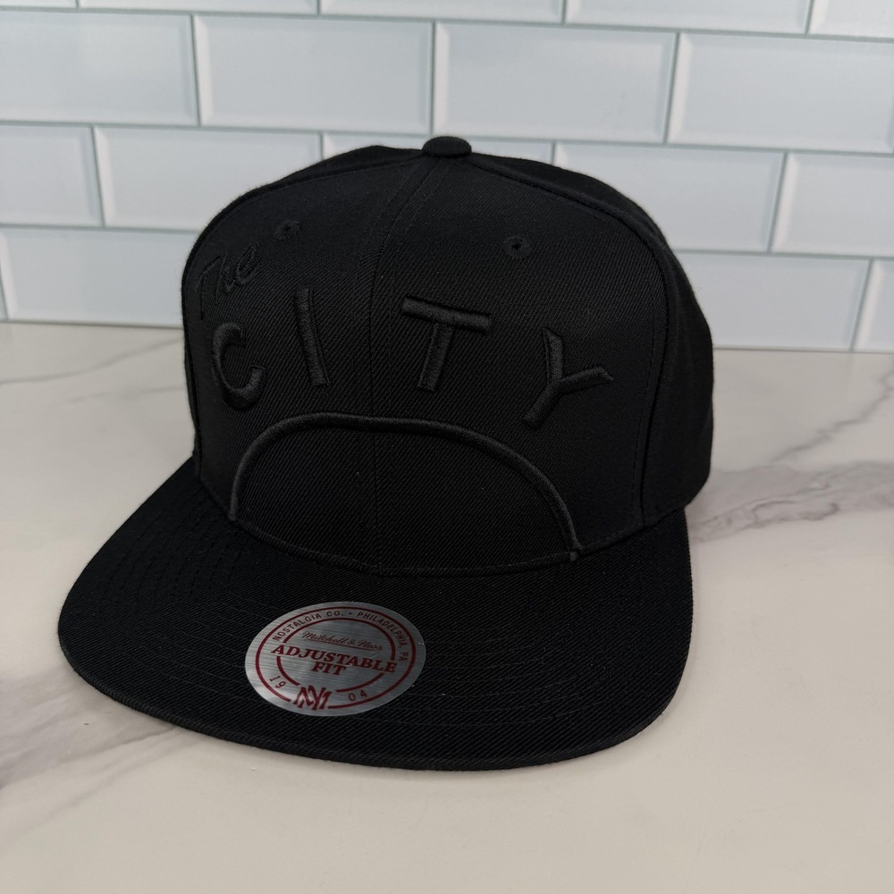 Golden State Warriors Hat Cap Snap Back Triple Black One Size The City